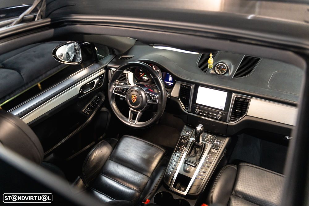 Porsche Macan S - 13