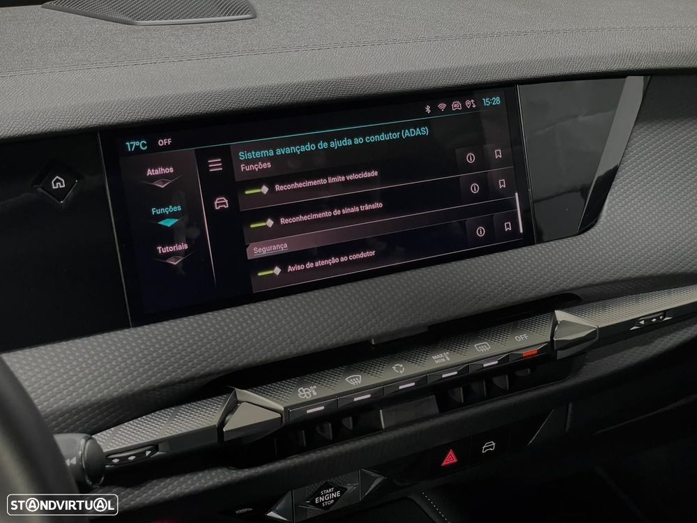 DS 4 E-Tense Performance Line EAT8 — fotografia 16