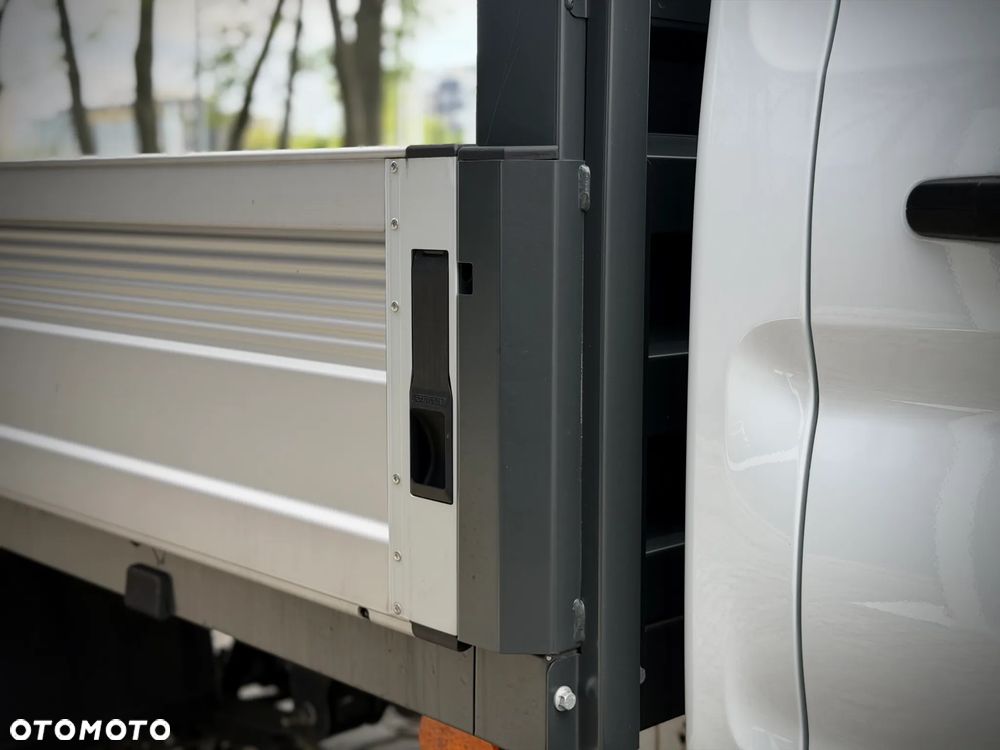 Ford Transit - 15
