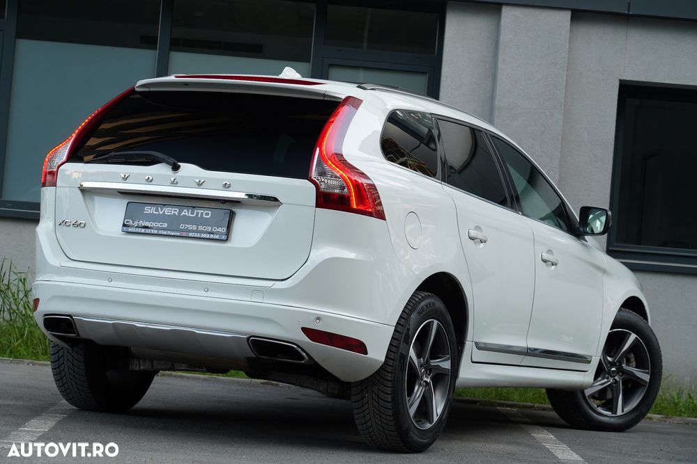 Volvo XC 60 D4 Geartronic Summum - 30