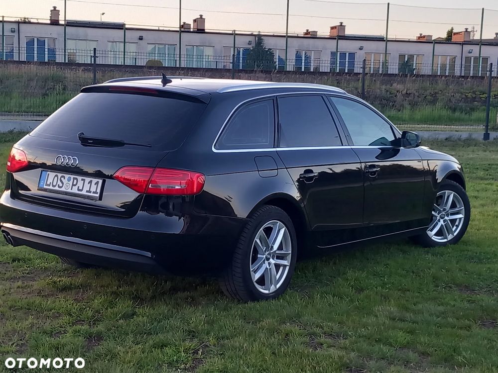 Audi A4 Avant 2.0 TDI DPF Ambiente - 5
