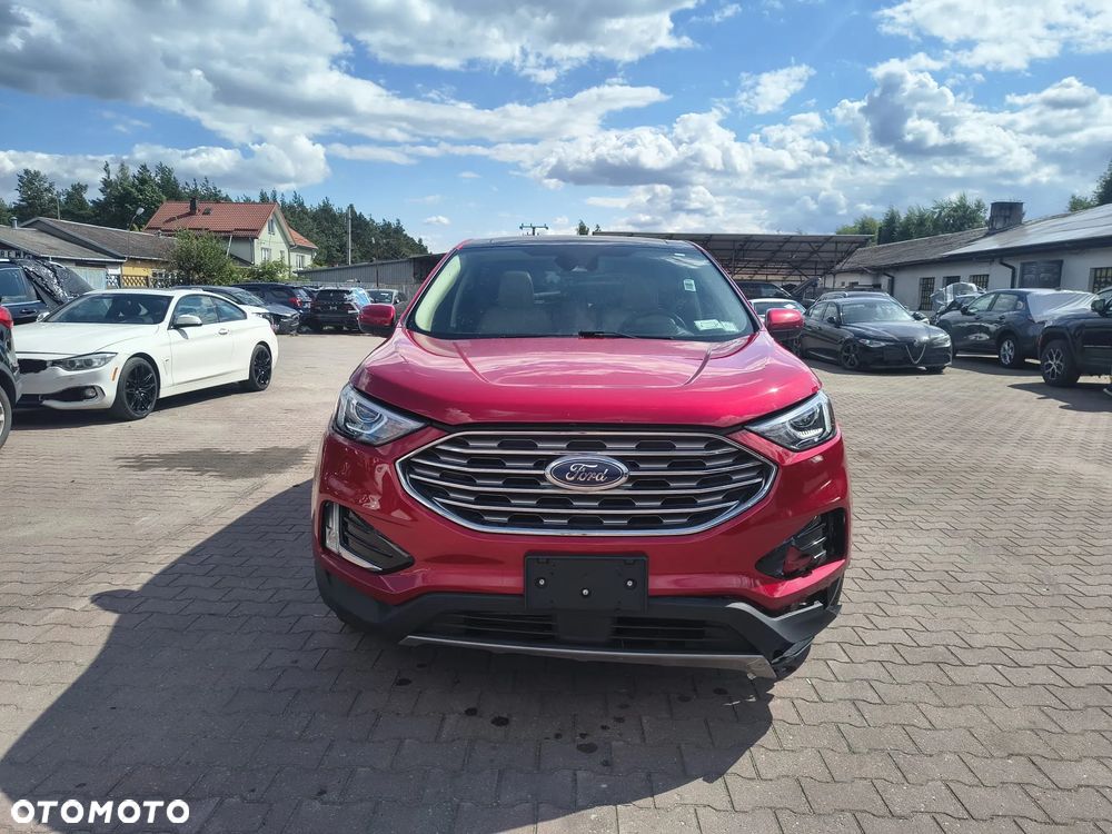 Ford Edge - 8