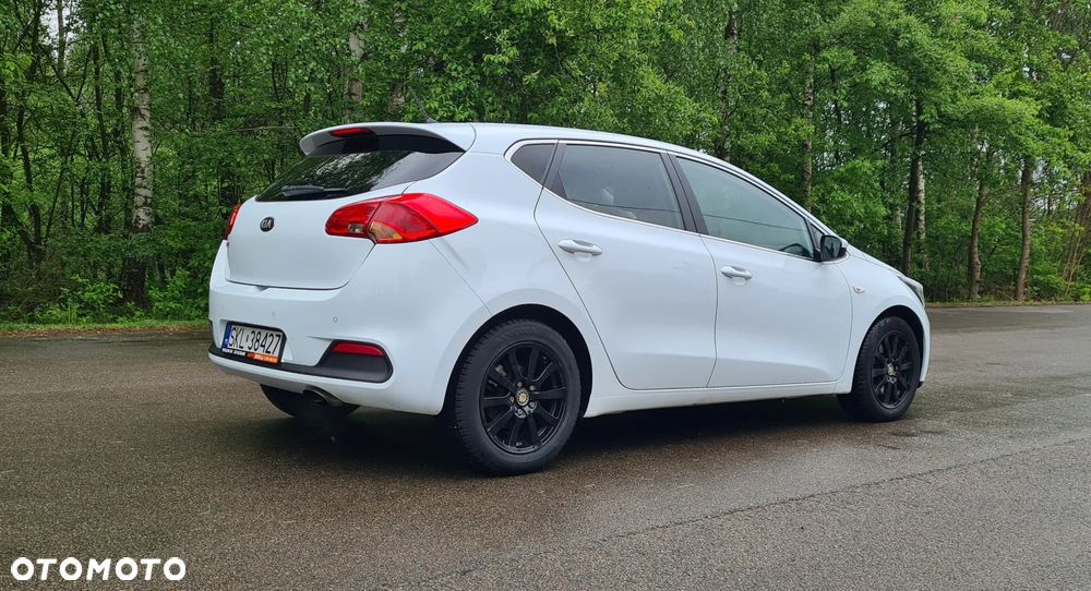 Kia Ceed 1.4 L - 7