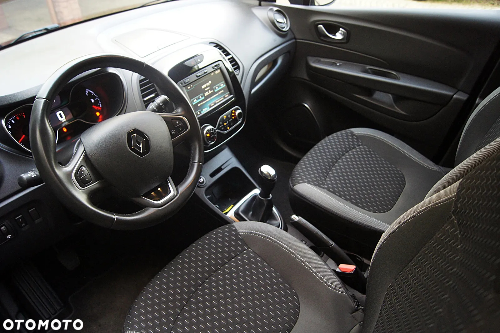 Renault Captur 0.9 Energy TCe Intens - 23