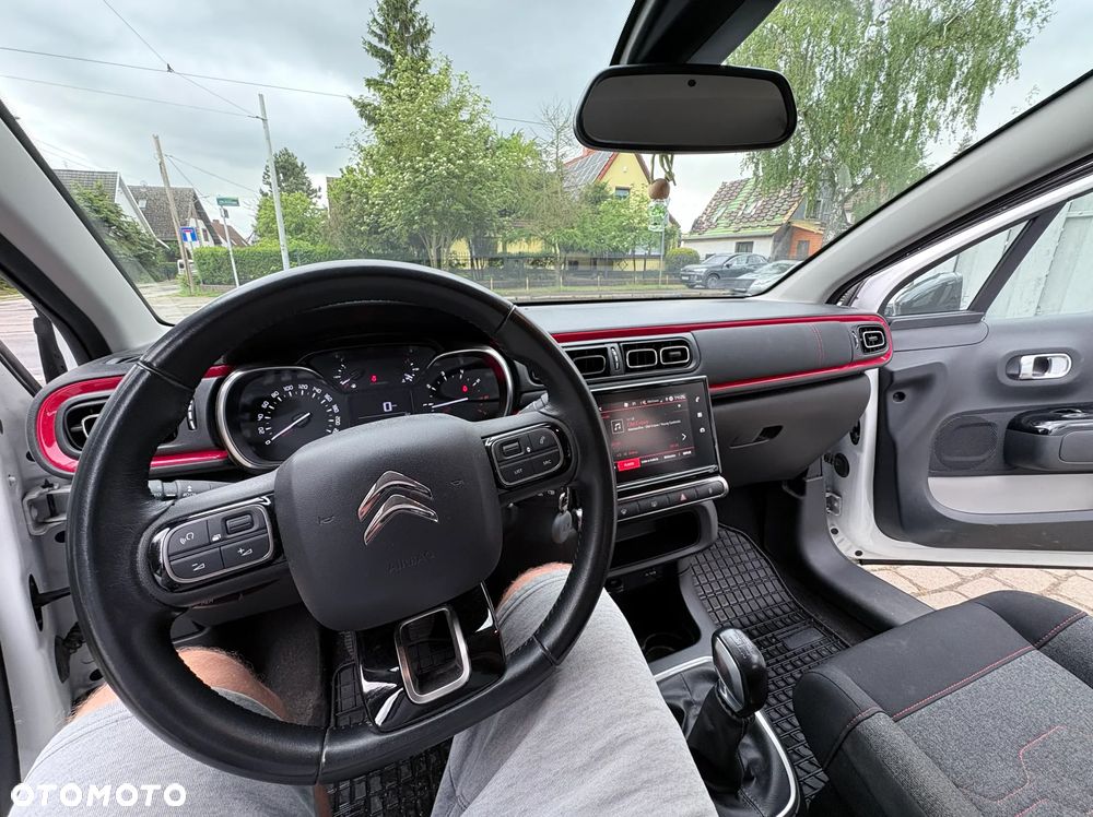 Citroën C3 1.2 PureTech Shine - 10