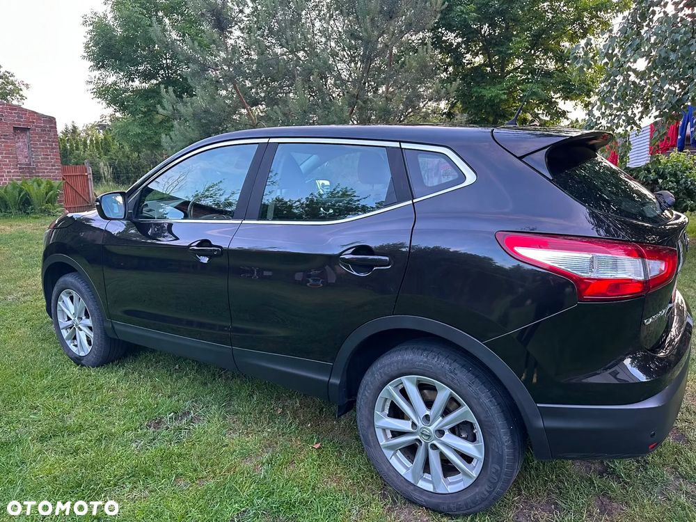 Nissan Qashqai 1.2 DIG-T N-Connecta EU6 - 13