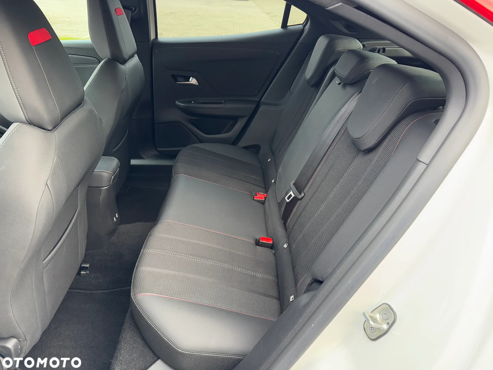 Opel Mokka Mokka-e Elegance - 14