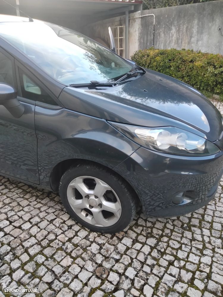 Ford Fiesta - 6