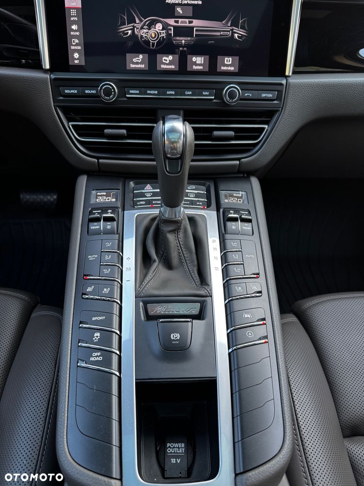 Porsche Macan S - 16