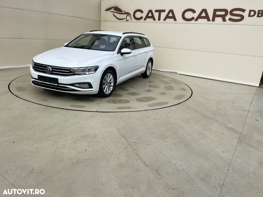 Volkswagen Passat - 4