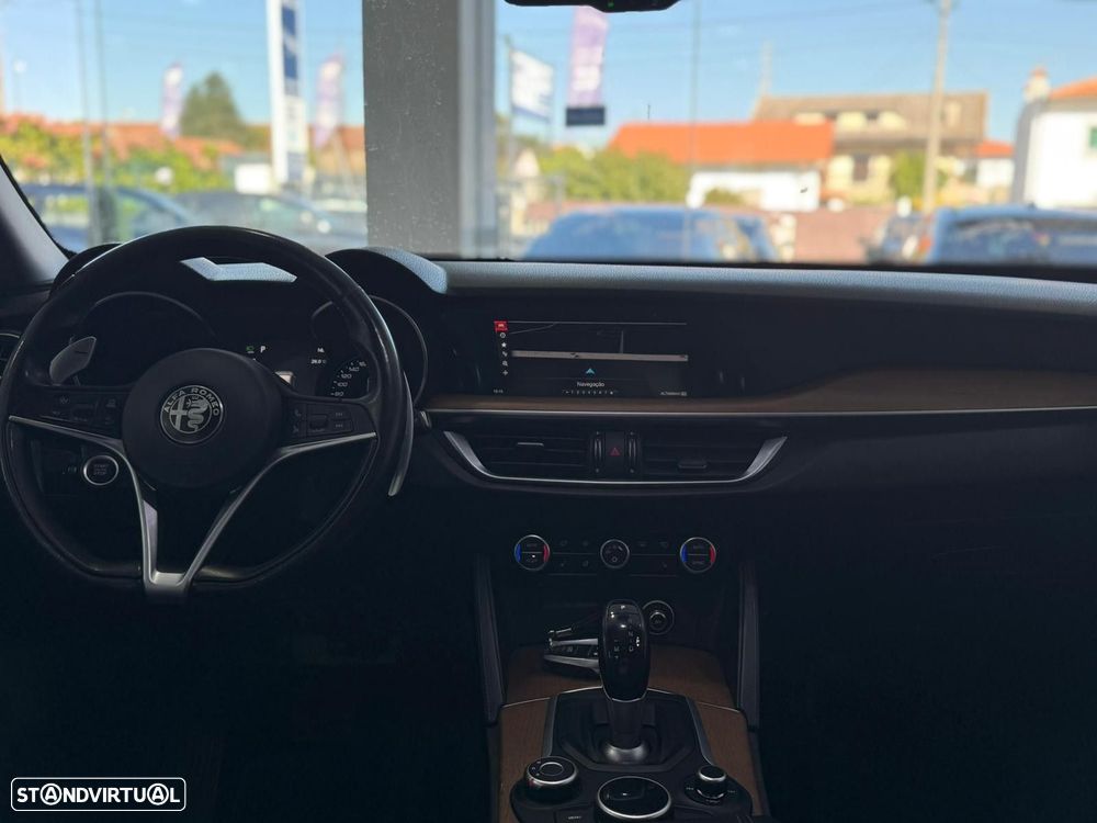 Alfa Romeo Stelvio 2.2 D Super AT8 - 7