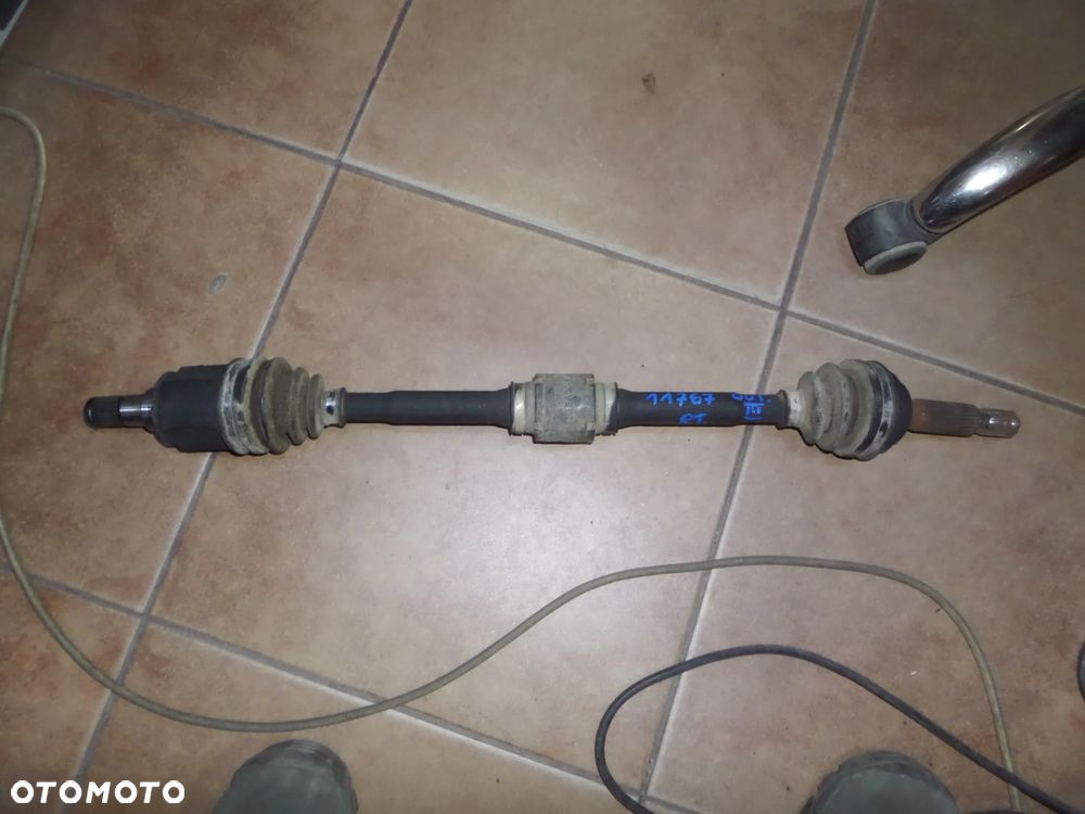 11767 Półoś prawy tył Mitsubishi Outlander III 12- 2.4 PHEV - 1