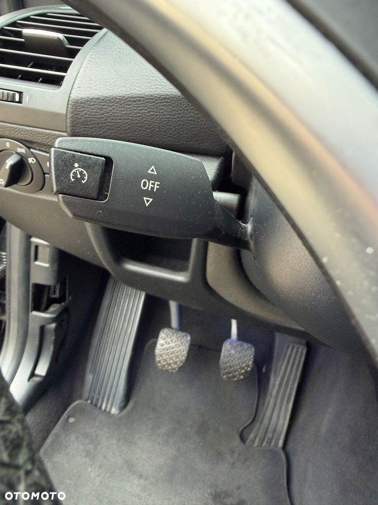 BMW Seria 1 118d - 20