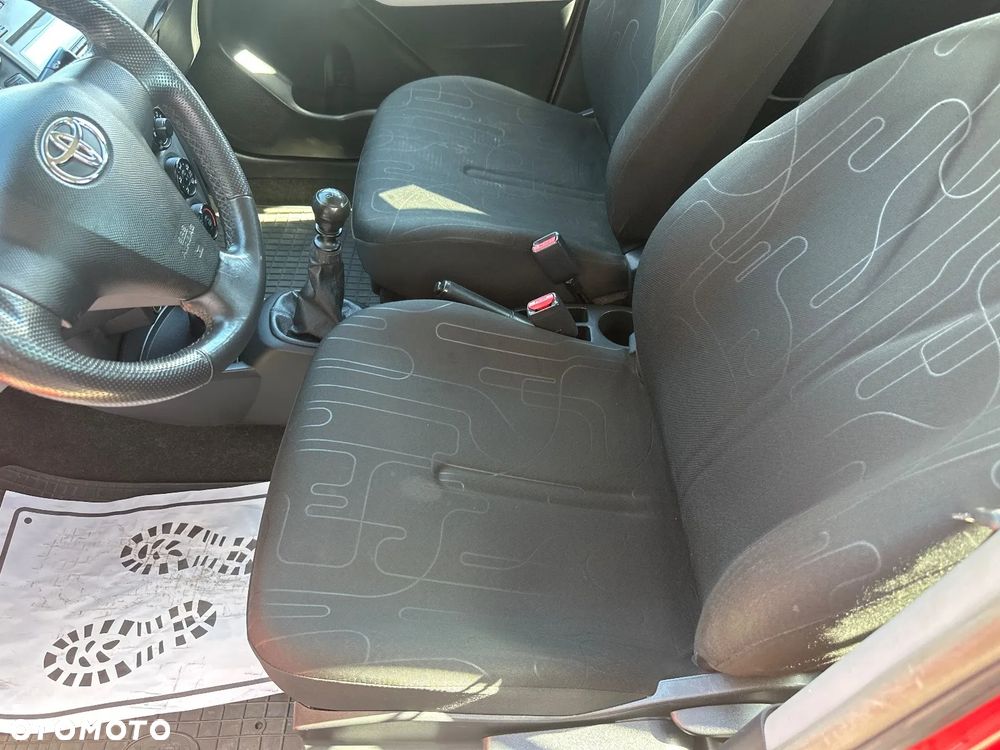 Toyota Yaris 1.33 Luna - 18