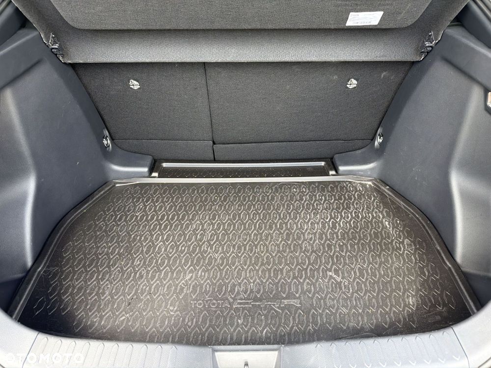 Toyota C-HR 1.8 Hybrid Executive - 13
