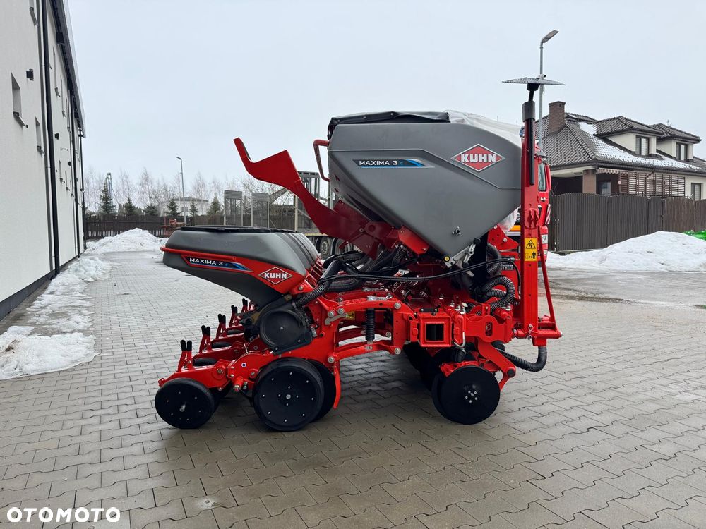 Kuhn KUHN MAXIMA 3 TI E • 2026 • 6 RZĘDÓW • ELEKTRYCZNY WYSIEW • ISOBUS • FABRYCZNIE NOWY - 6