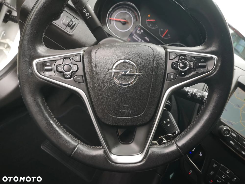 Opel Insignia 1.6 ECOTEC DI Turbo Innovation - 16