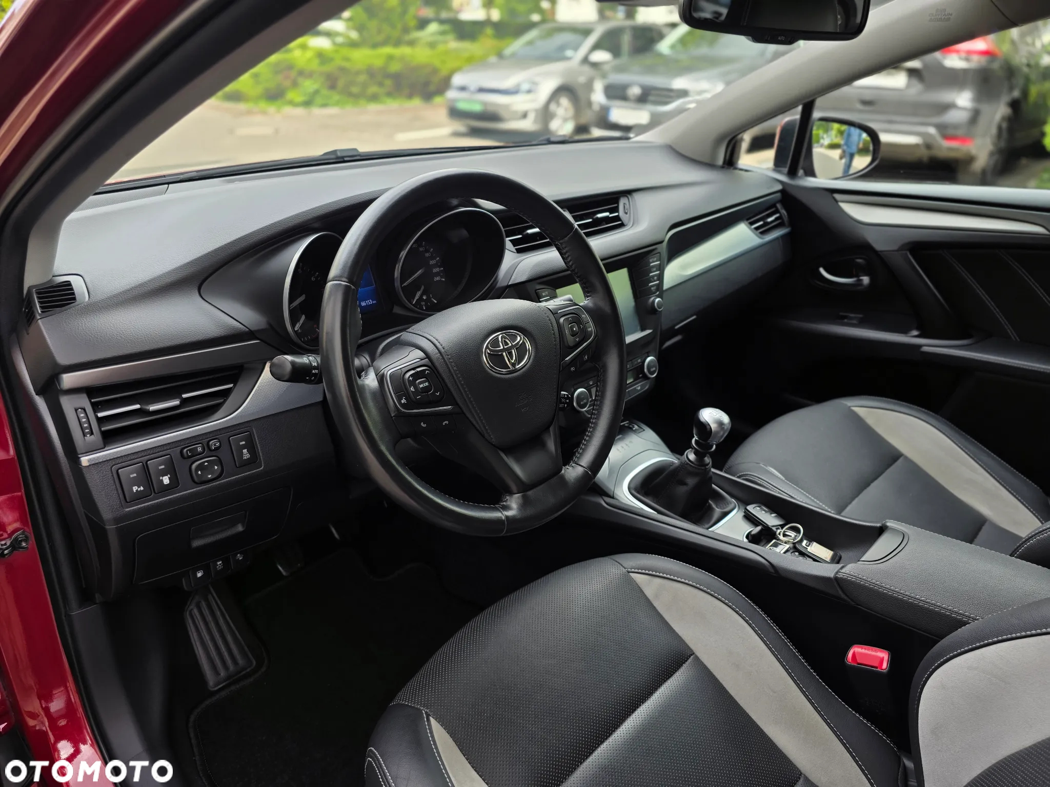Toyota Avensis 1.8 Prestige - 18