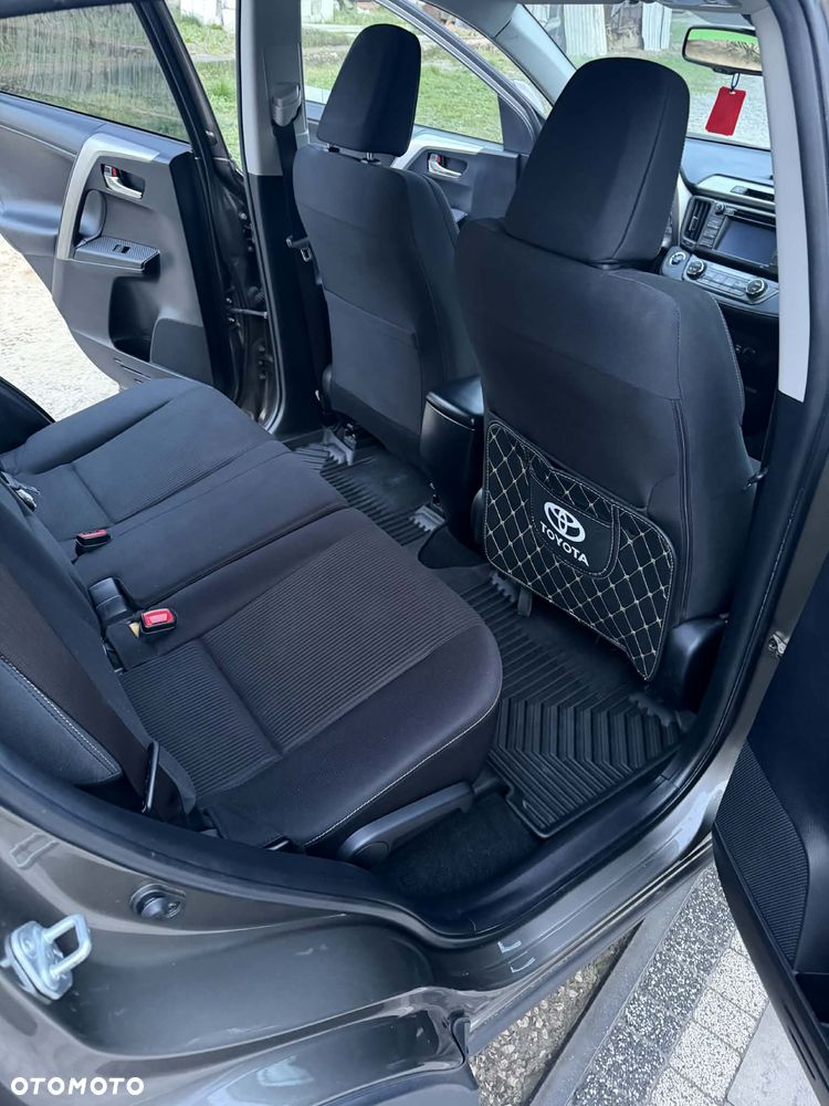 Toyota RAV4 2.0 Premium - 10