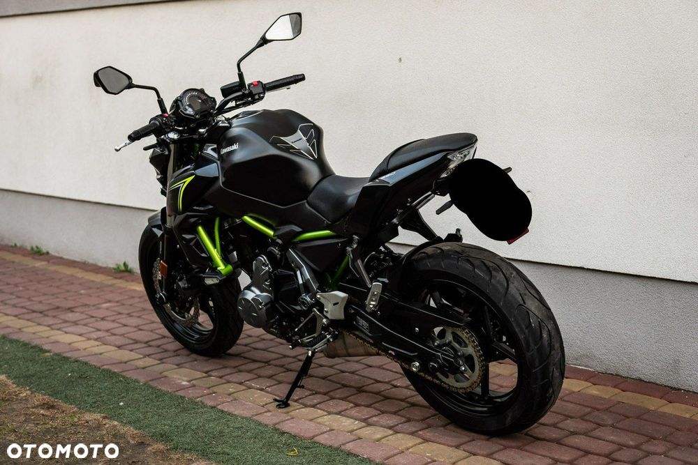 Kawasaki Z 650 - 5