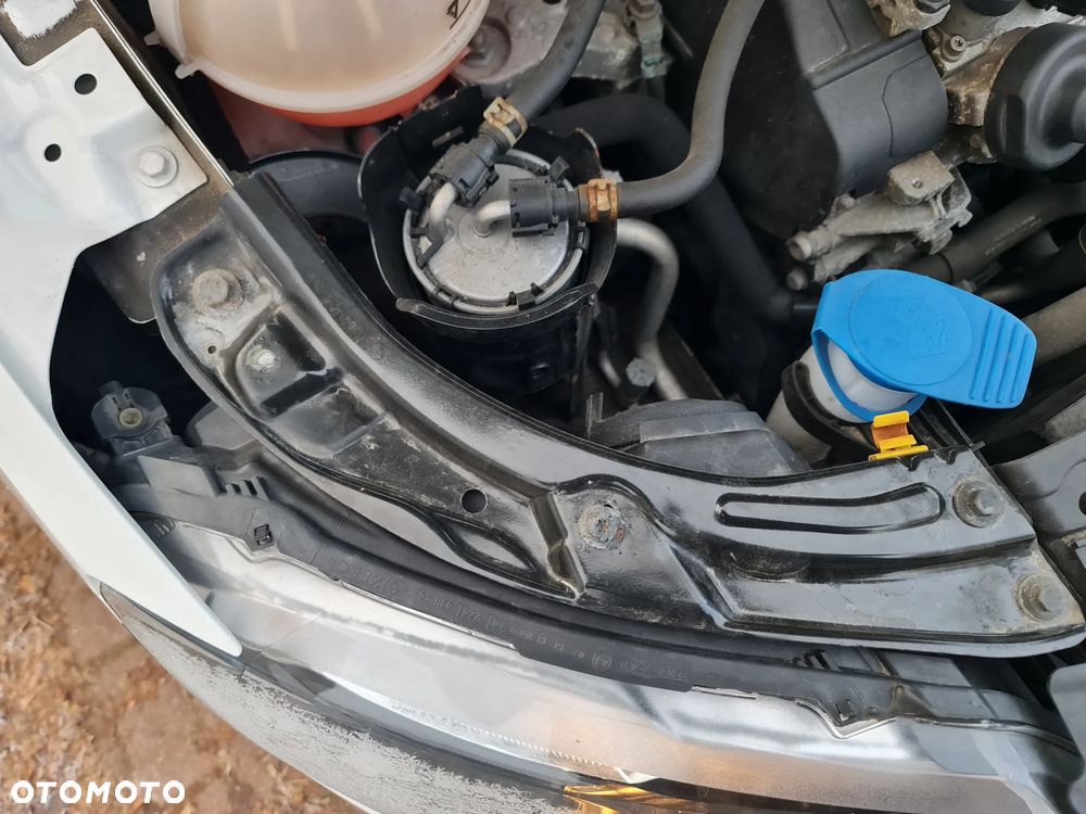 Skoda RAPID 1.6 TDI DPF Active - 12