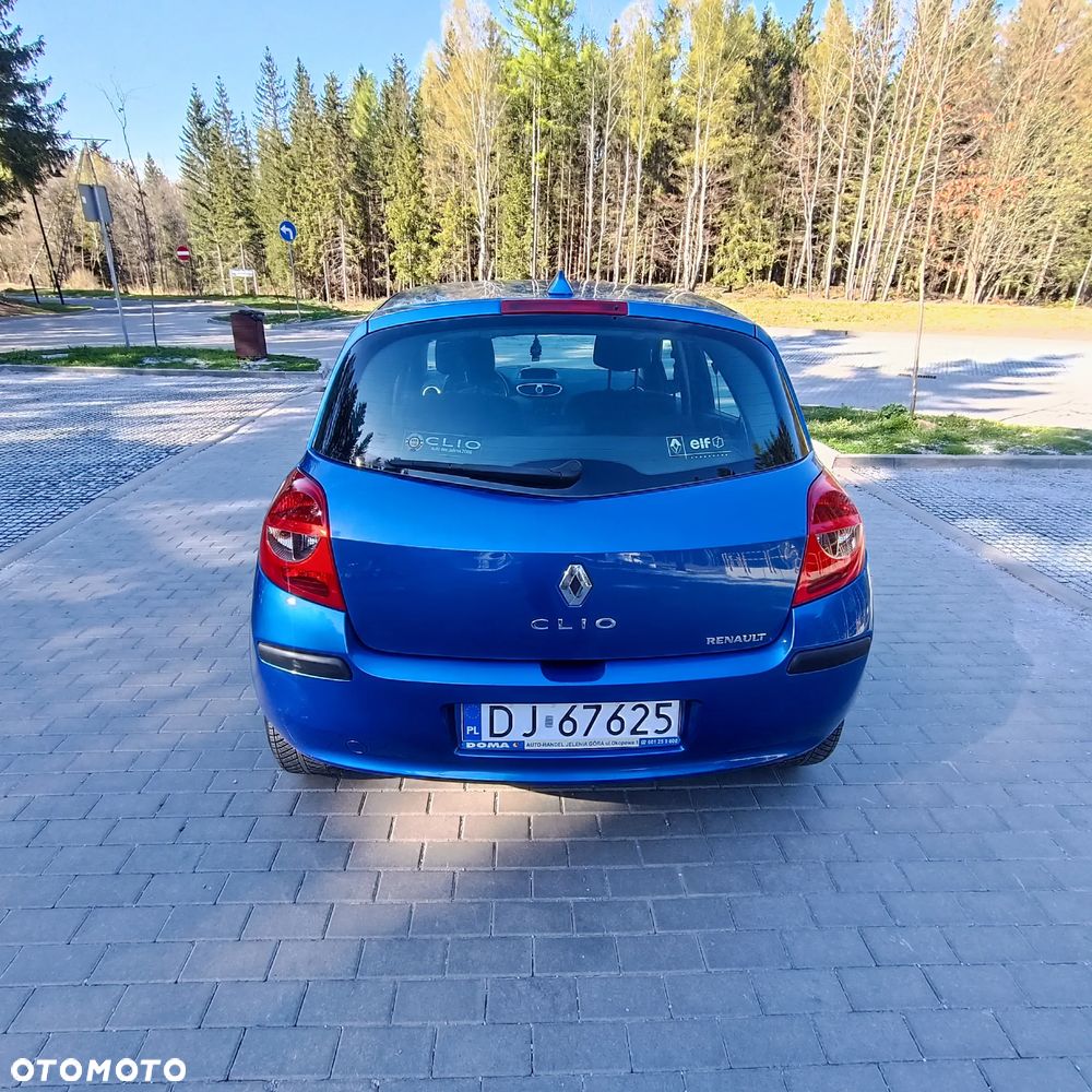 Renault Clio 1.6 16V Extreme - 14