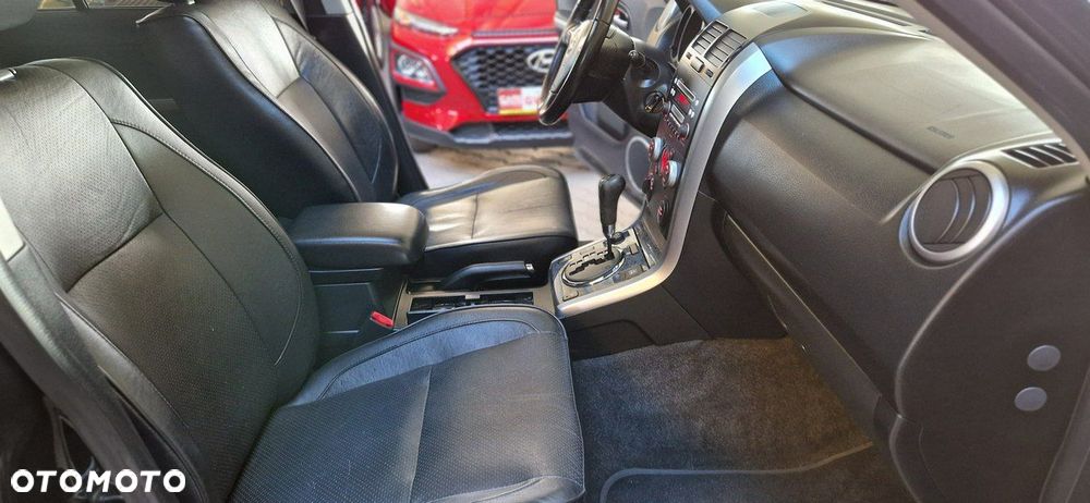 Suzuki Grand Vitara - 23