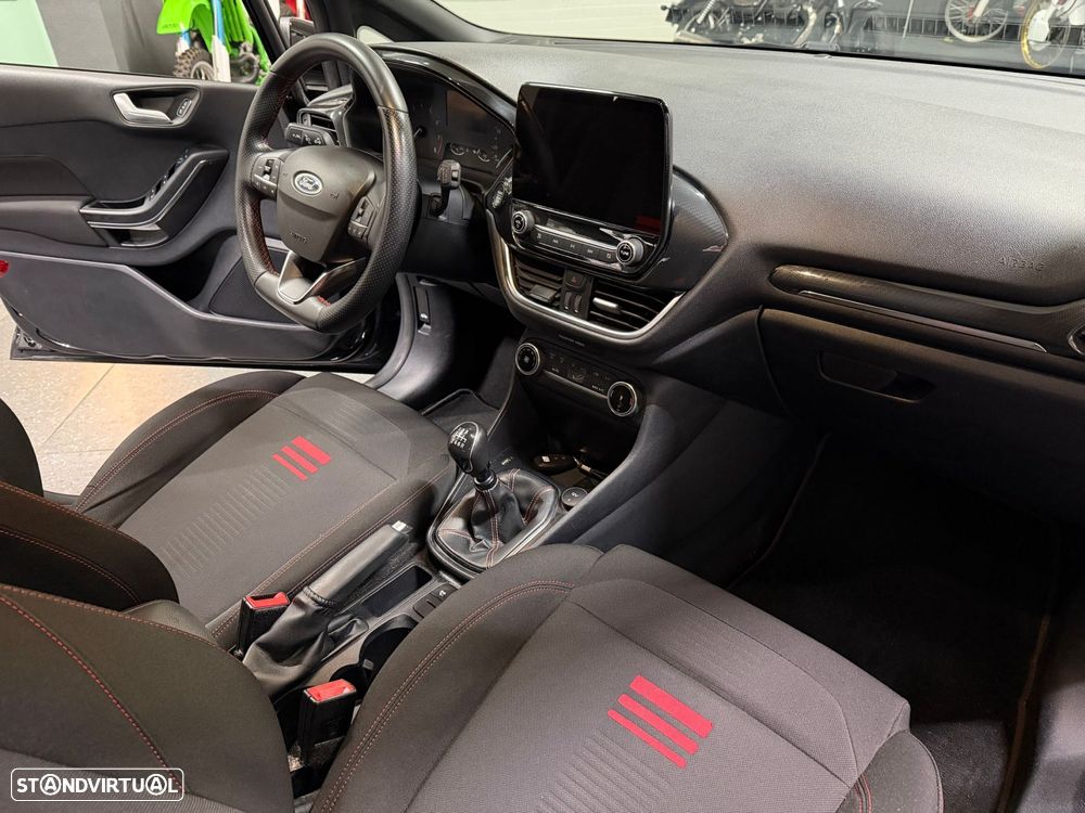 Ford Fiesta 1.0 EcoBoost ST-Line - 20
