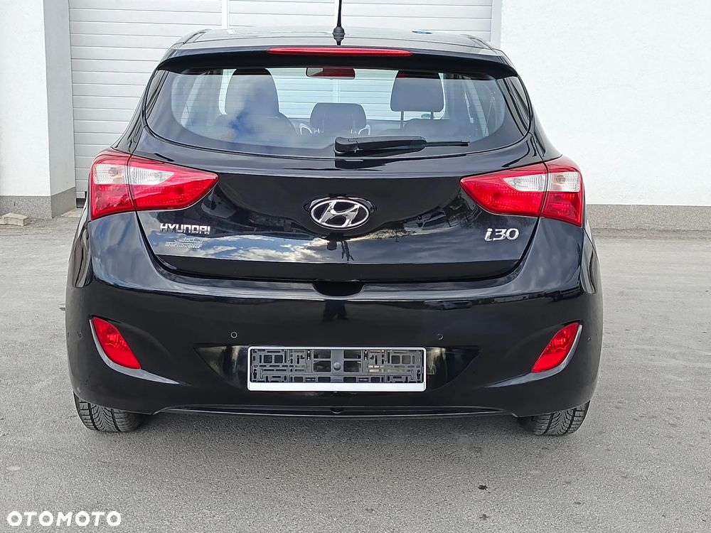 Hyundai i30 i30cw 1.4 Fifa World Cup Edition - 8
