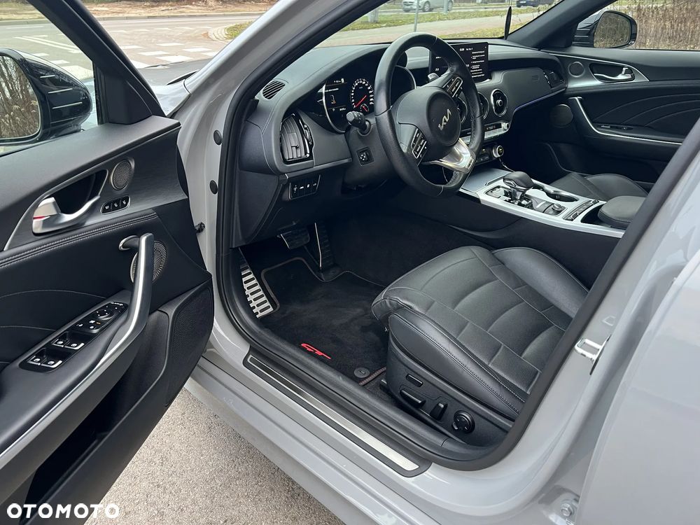 Kia Stinger 3.3 T-GDI V6 GT Prestige Line AWD - 15