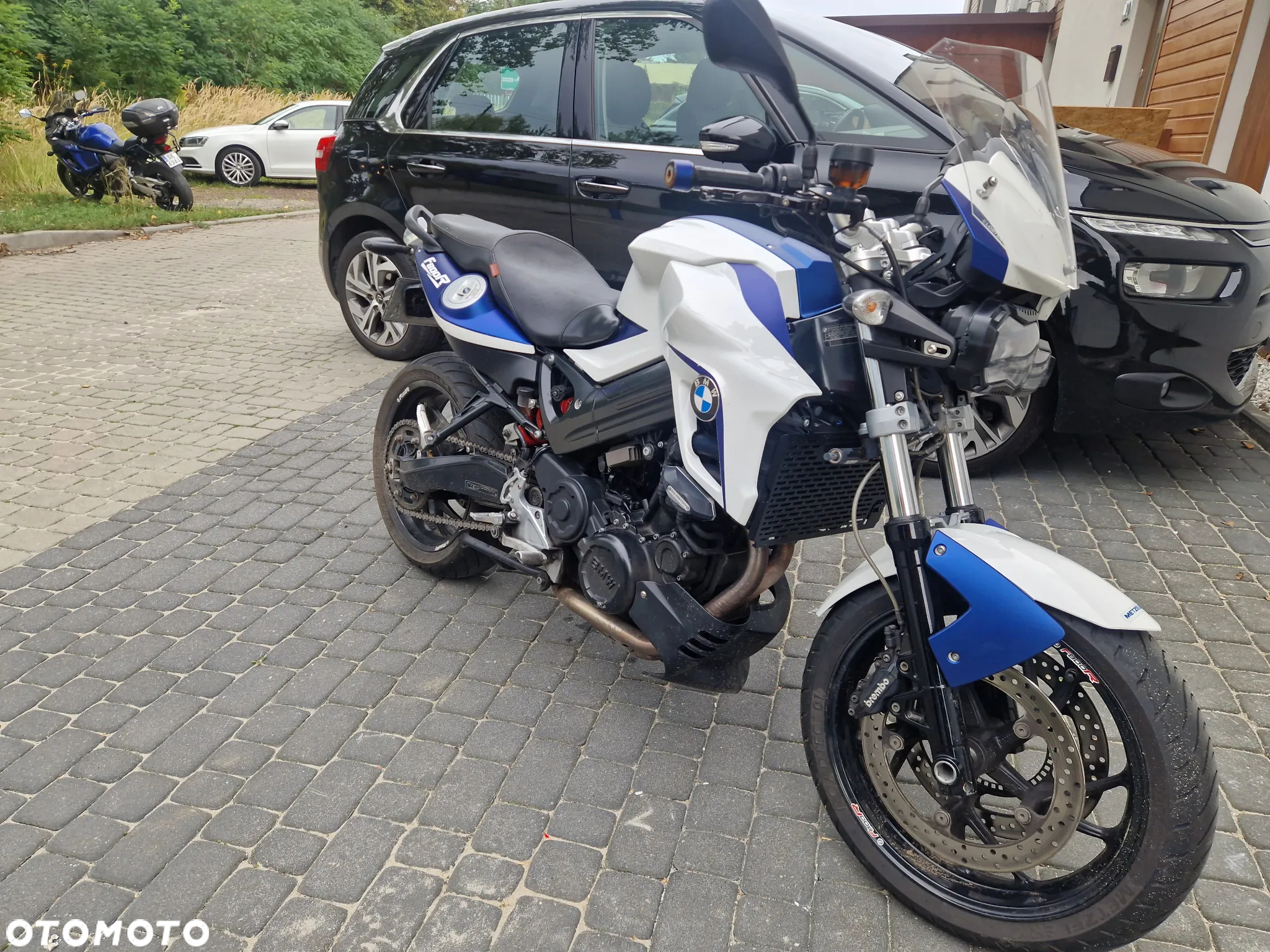 BMW F - 2