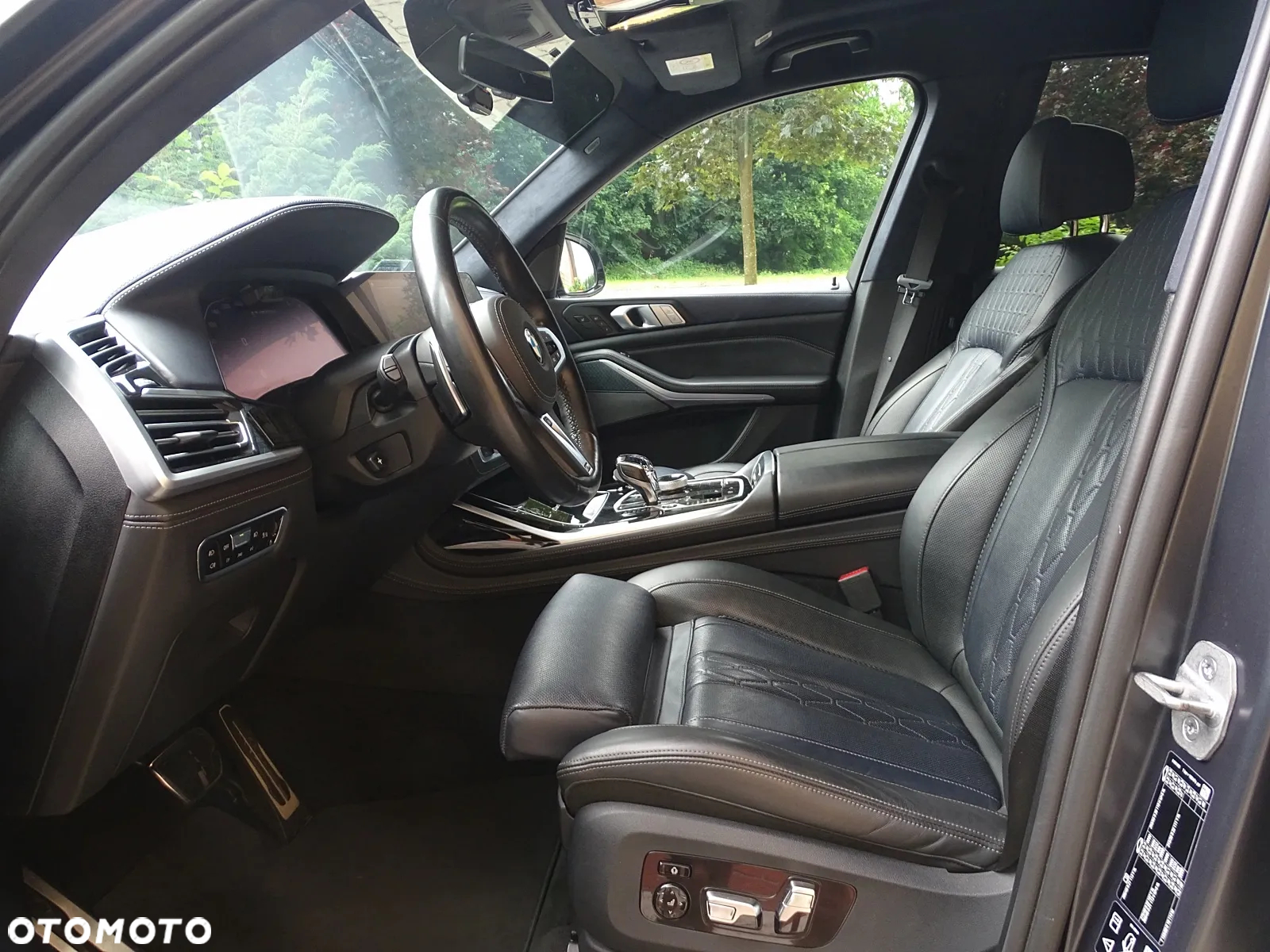 BMW X7 M50d sport - 16