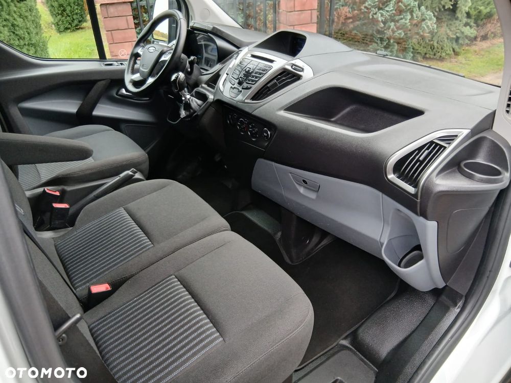 Ford TRANSIT CUSTOM - 35