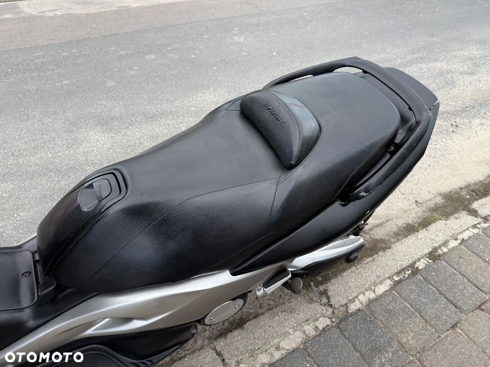 Yamaha Tmax - 21