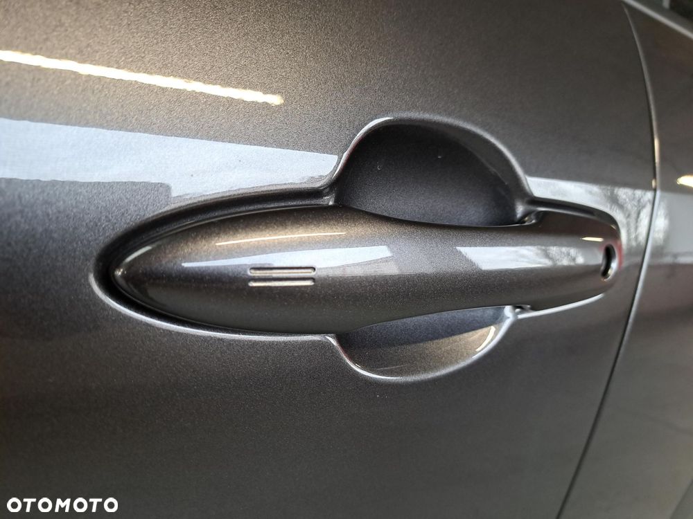 Toyota Yaris Cross Hybrid 1.5 Style - 34