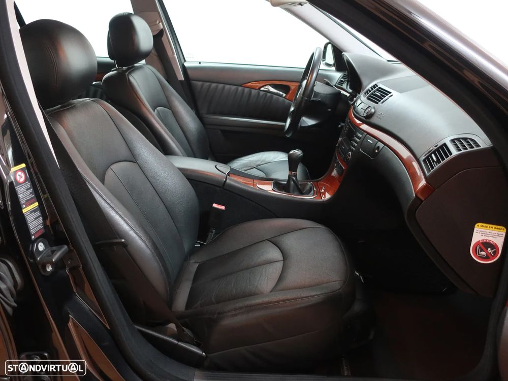 Mercedes-Benz E 200 CDi Classic - 21