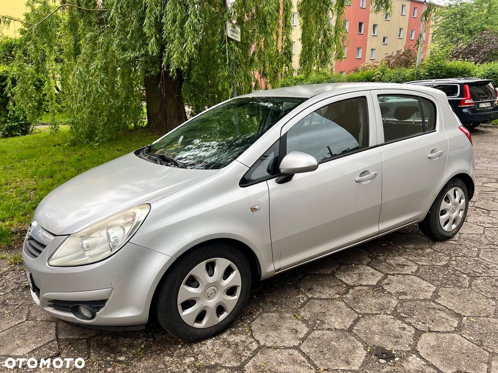 Opel Corsa 1.2 16V Cosmo - 1