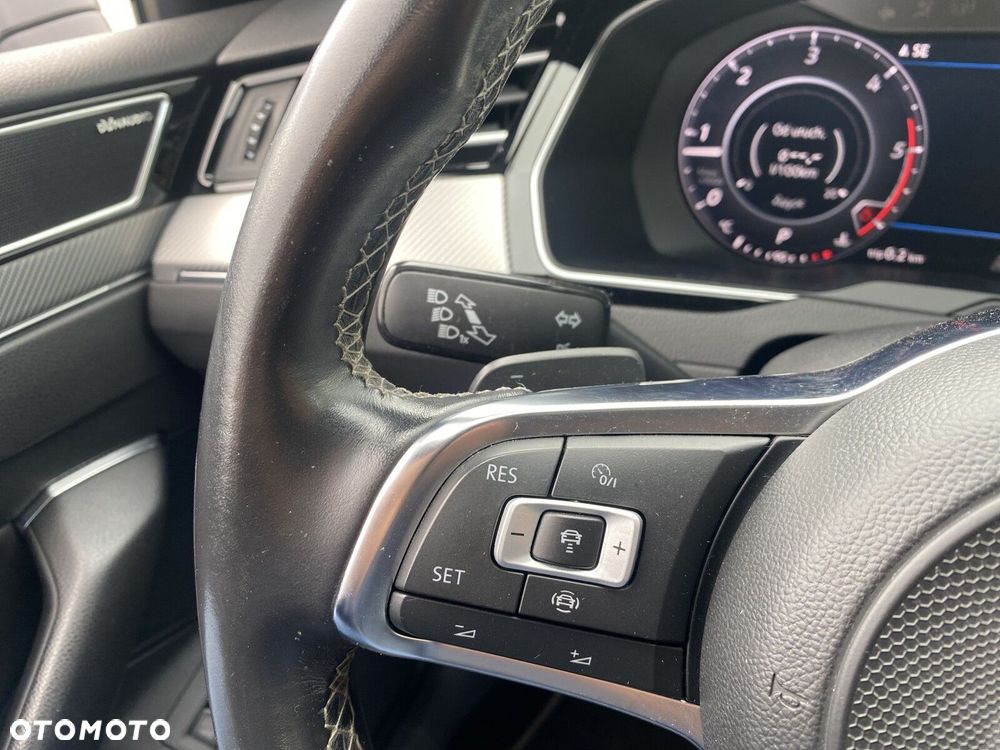 Volkswagen Arteon 2.0 TDI 4Motion SCR R-Line DSG - 25