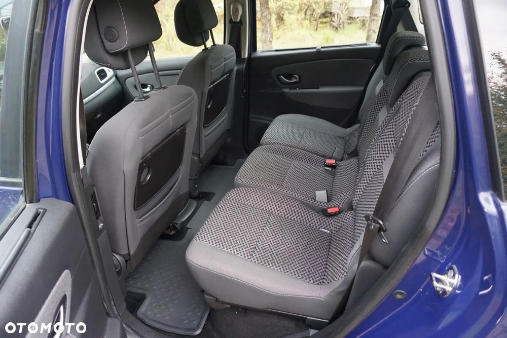 Renault Scenic 1.6 16V 110 Expression - 21