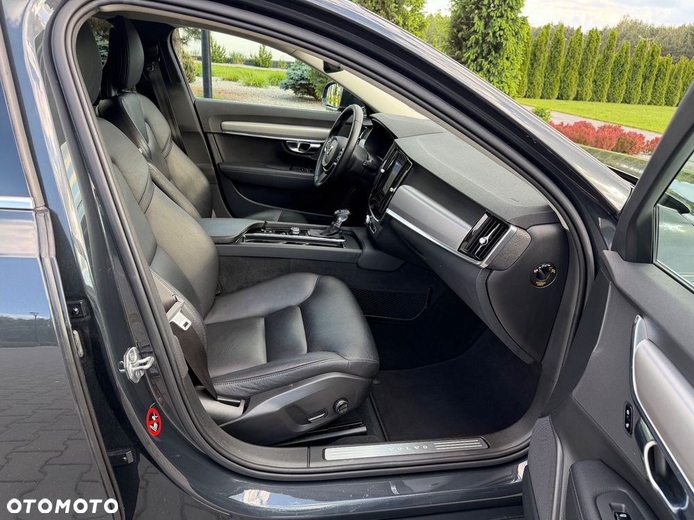 Volvo V90 D4 Geartronic Momentum - 12