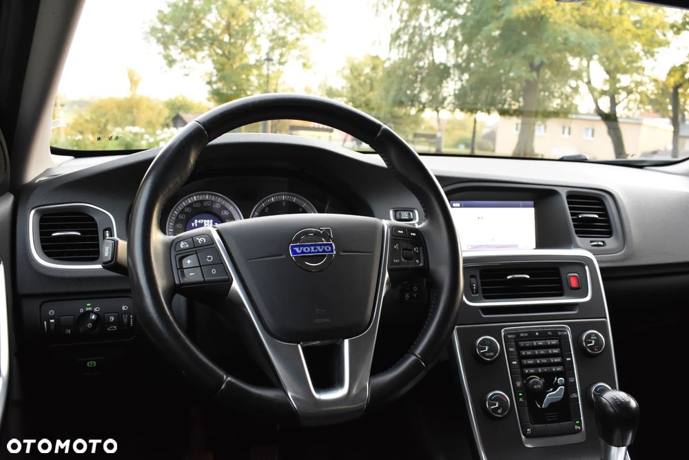 Volvo S60 - 30