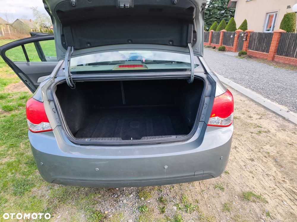 Chevrolet Cruze 2.0 VDCi LS - 20