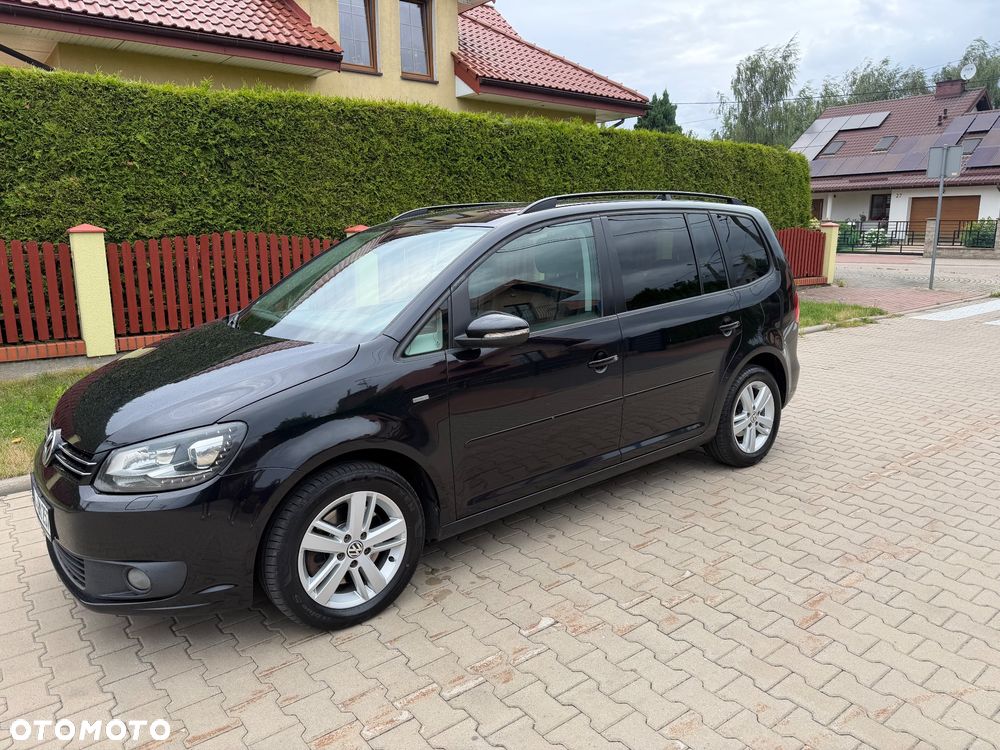 Volkswagen Touran 2.0 TDI DPF BlueMotion Technology MATCH - 11