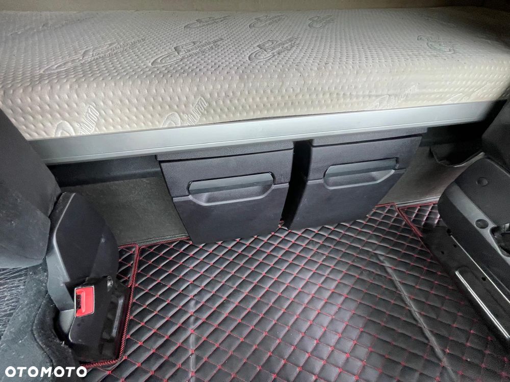 Mercedes-Benz ACTROS 1845 MP4 / EURO 6 / STANDARD - 28