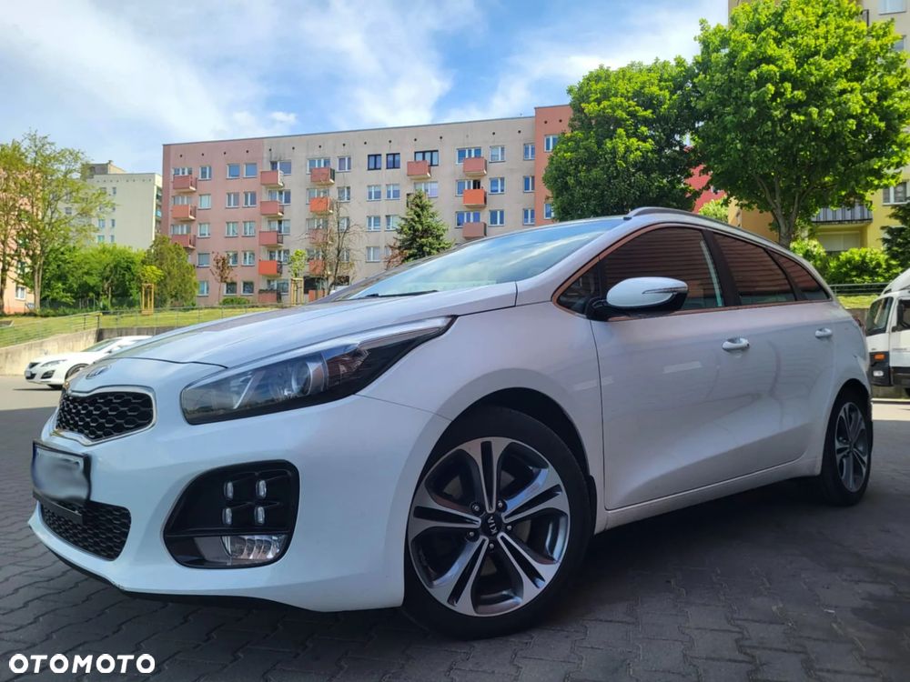 Kia Ceed 1.6 CRDi 136 DCT ISG SW GT Line - 18