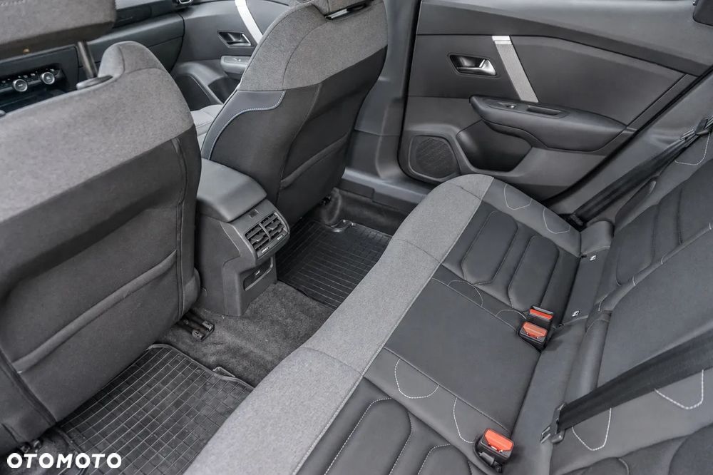 Citroën C4X 1.2 PureTech Max S&S EAT8 - 29