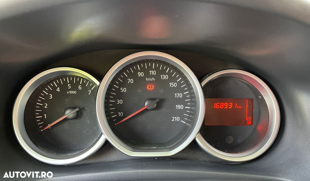 Dacia Logan - 12