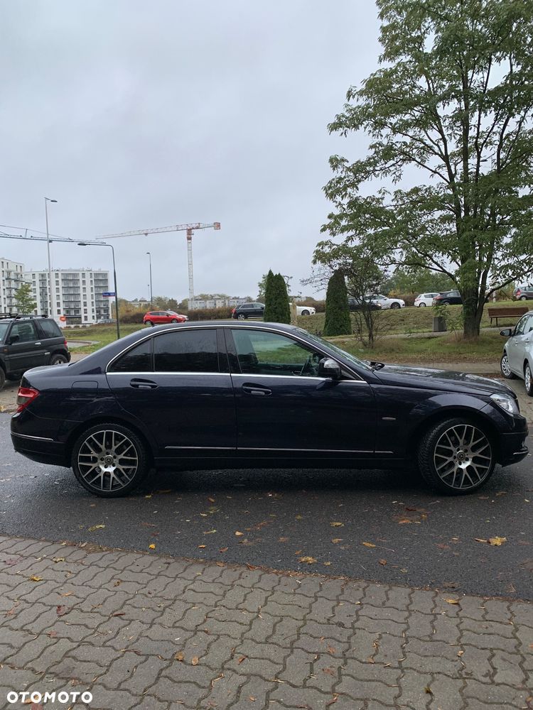Mercedes-Benz Klasa C - 2