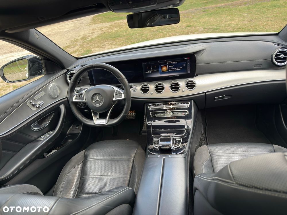 Mercedes-Benz Klasa E 43 AMG 4-Matic - 8