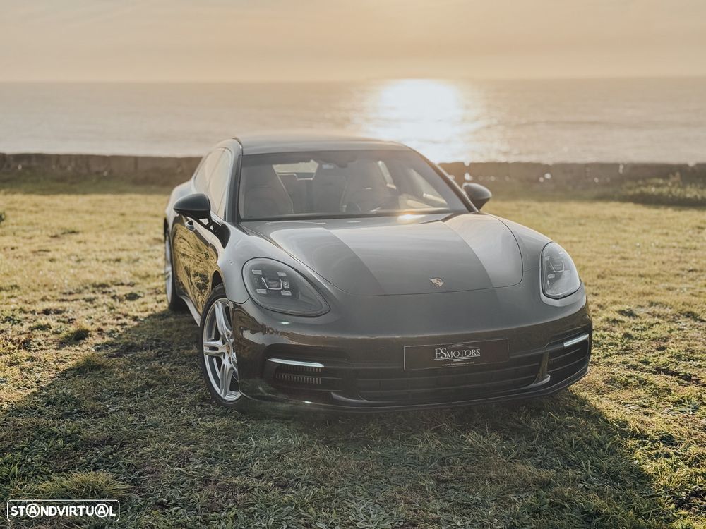 Porsche Panamera Sport Turismo - 2